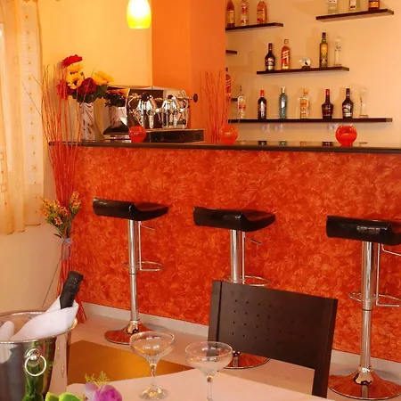 Zante Pantheon 4*