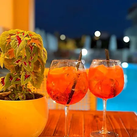 Zante Pantheon 4*